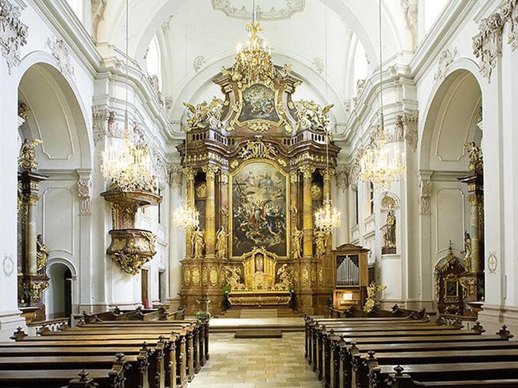 Linzer Kirchenroas Ursulinenkirche