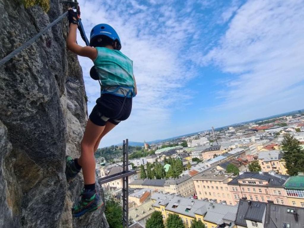 Klettern am Fels Inklusiv mit dem Alpenverein Mondsee
