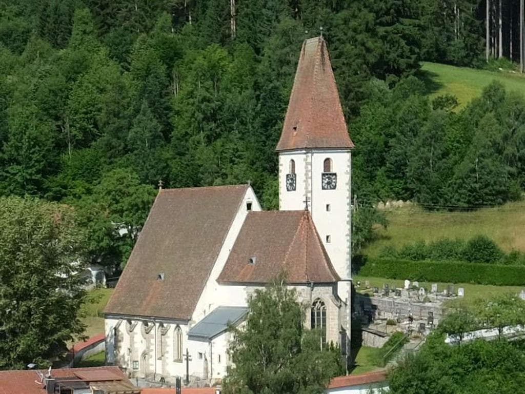 Pfarrfest rund ums Pfarrzentrum *