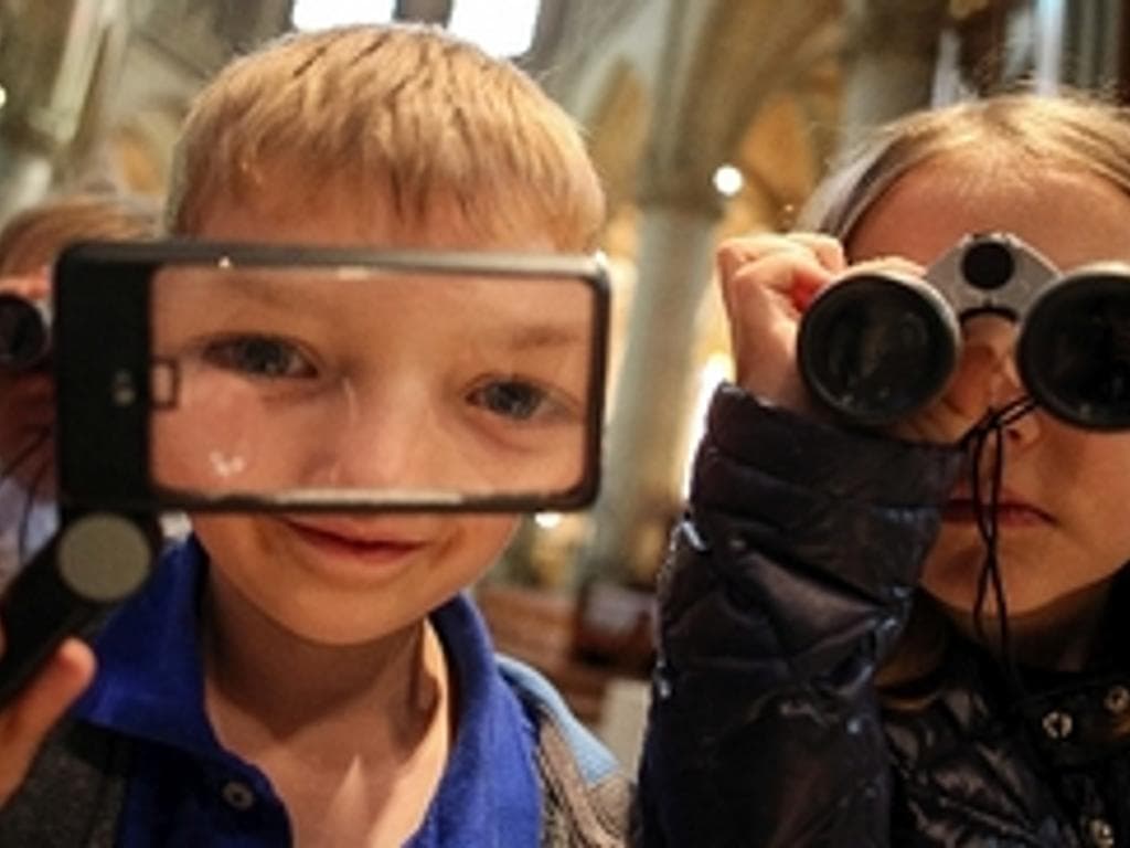 Kinderdom: Wie Detektive den Dom erkunden