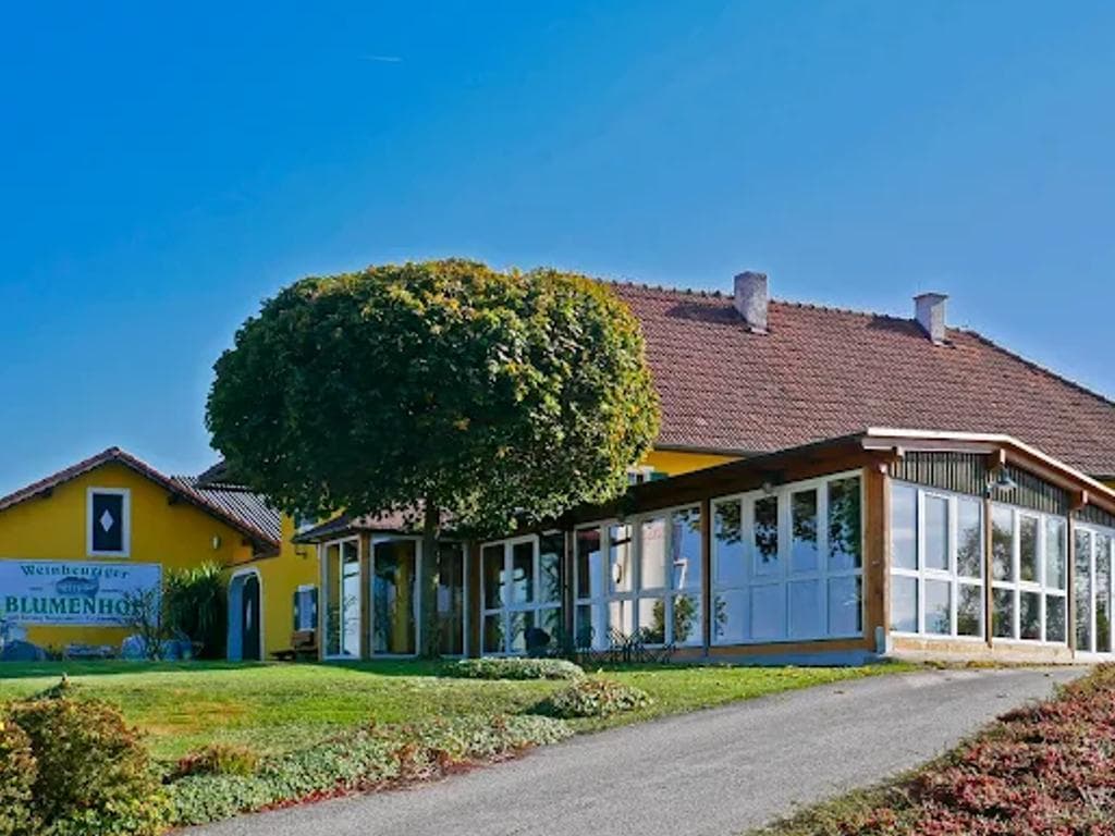 Weinheuriger Blumenhof
