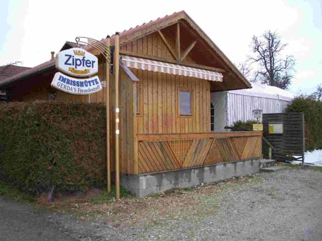 Gerdas Freundestreff" vulgo "Berghotel
