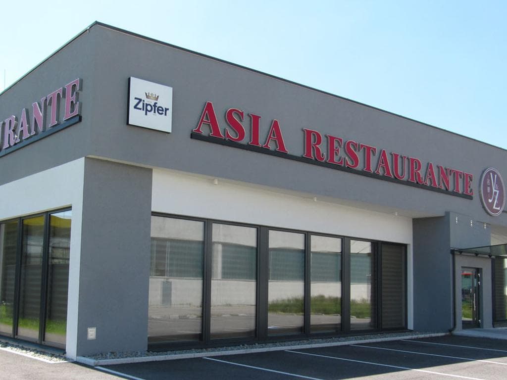 Zhou & Ye Gastro OG Asia Restaurant