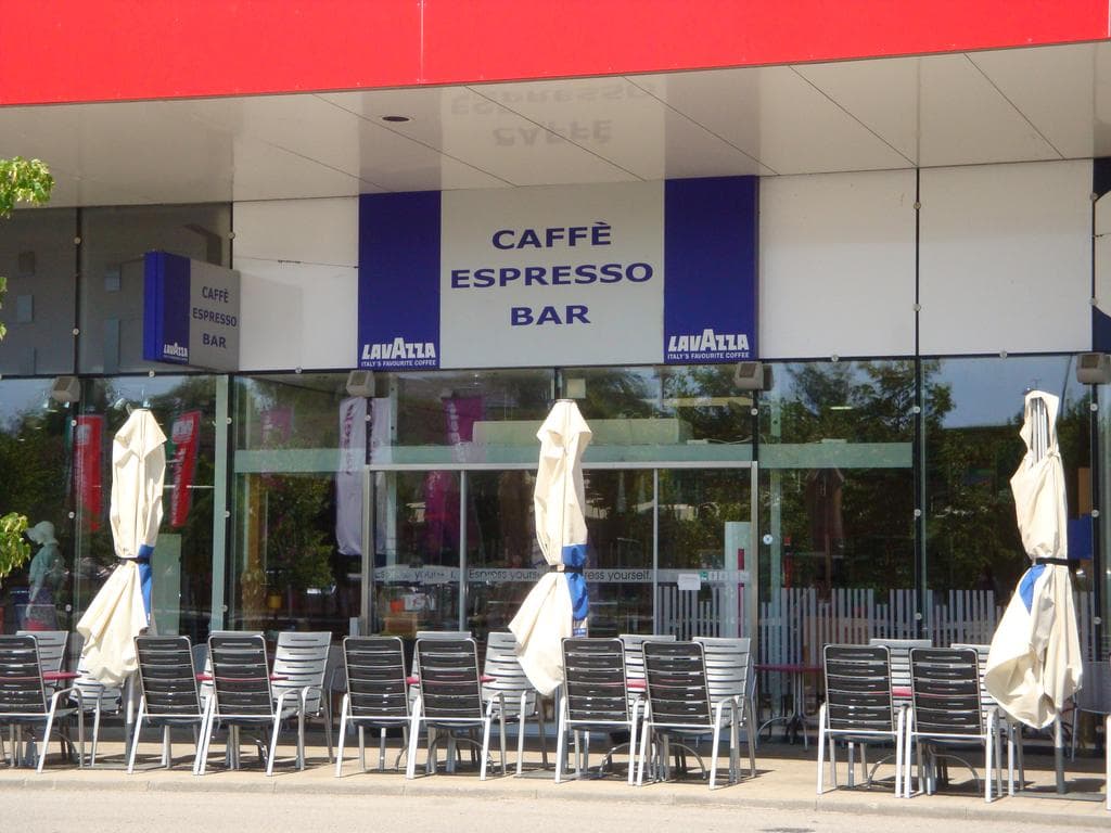 Lavazza Café