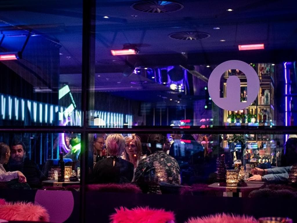nuba – bar with kitchen