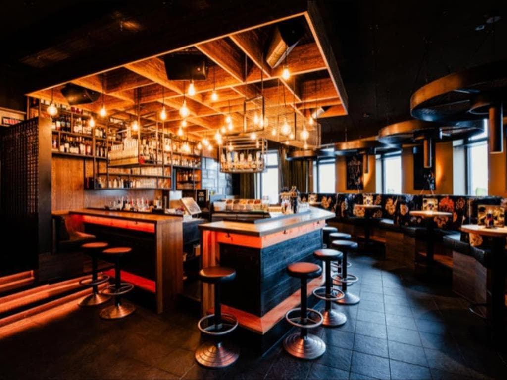 Café Bar Mainstreet