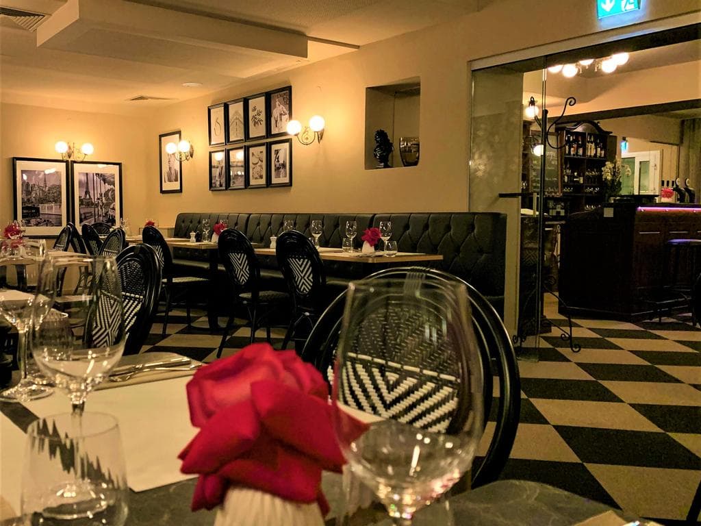 Coco Bistrot Cafe Bar a Vin