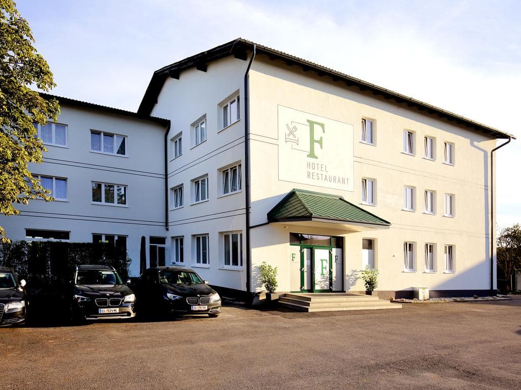F Hotel & Restaurant