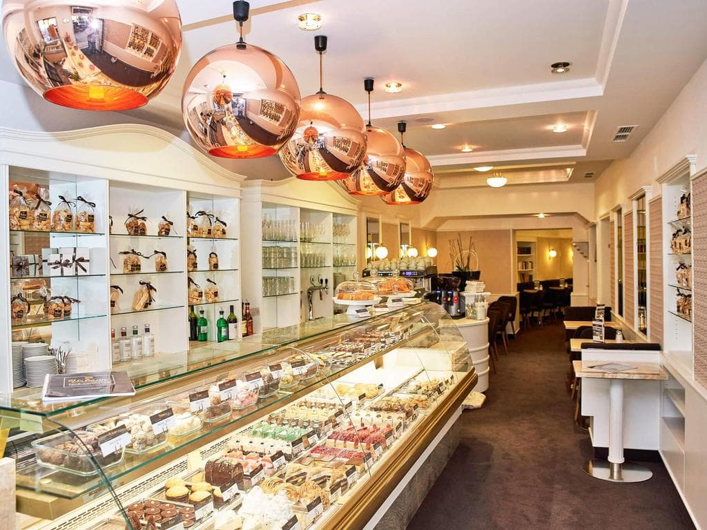 Café Urbann, Confiserie