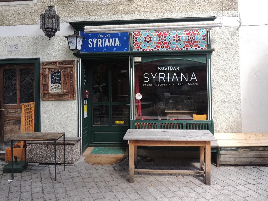 Kostbar Syriana