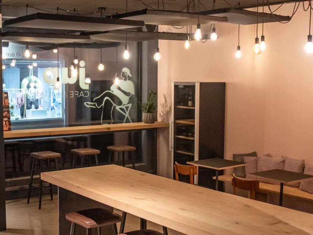 JUP café&bar