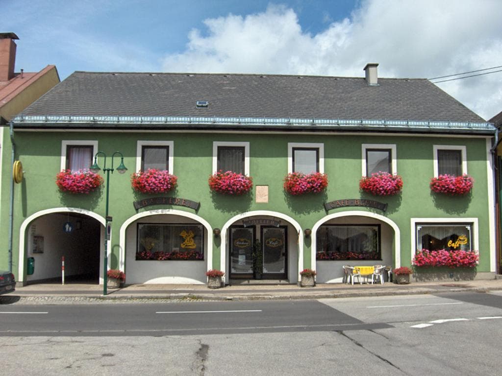 Café Freller und Bäckerei