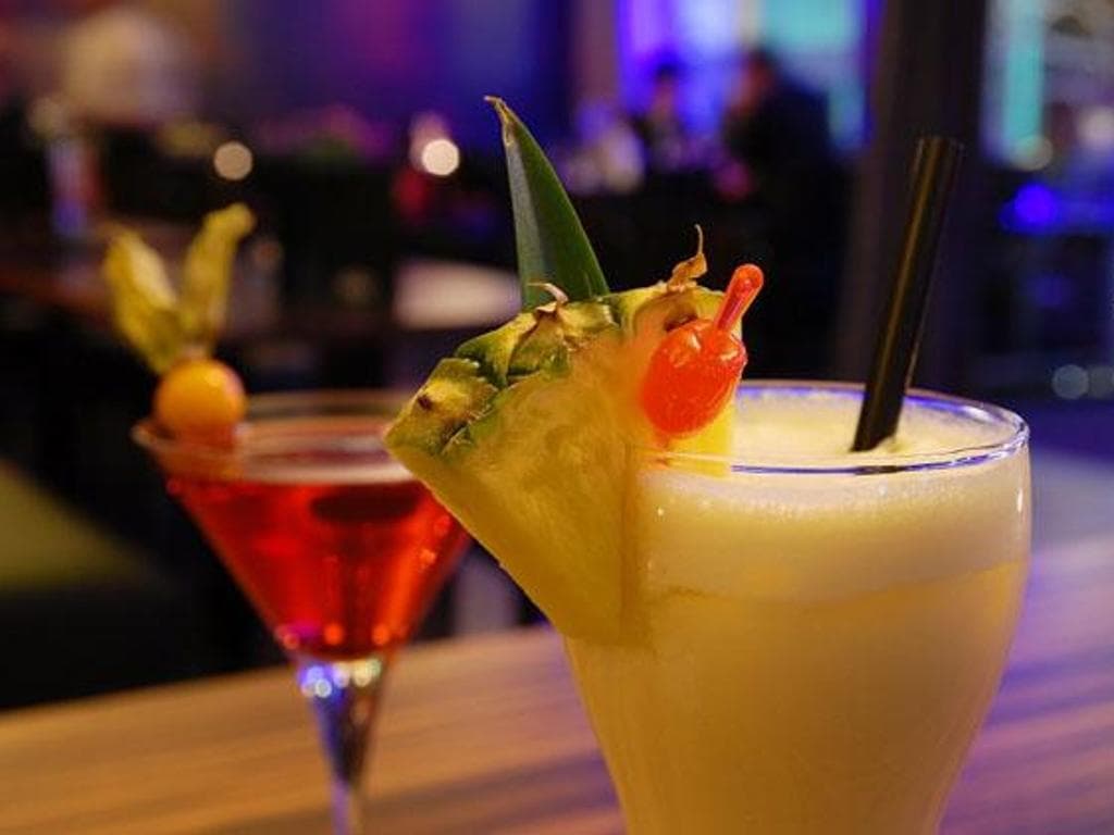 Pub-Cafe Caprice
